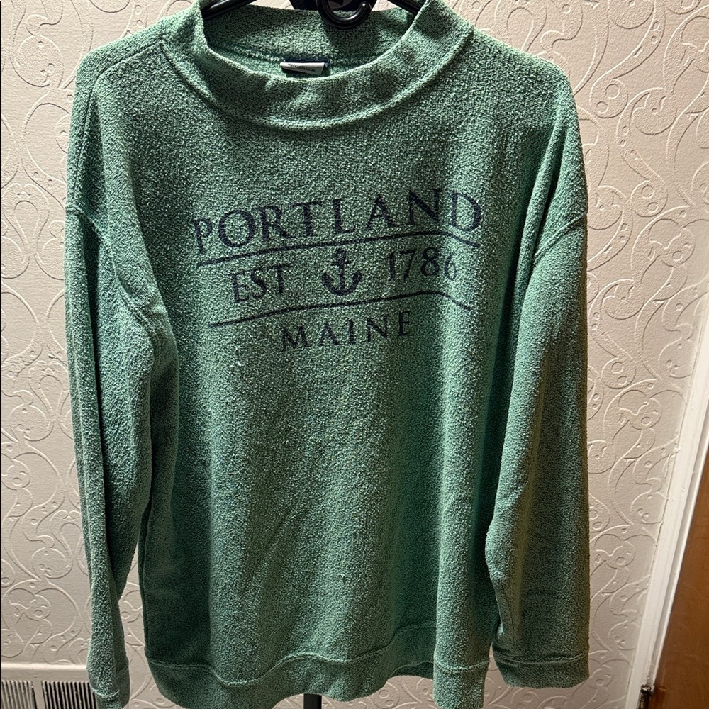 MV Sport Heather Green Sweatshirt